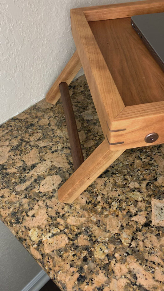 Custom Laptop / Breakfast in Bed Tray
